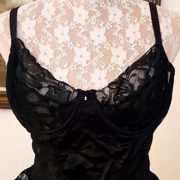 Vintage 1980s Black Satin & Lace Corset by Intimate Attitudes - Picture 10 of 14